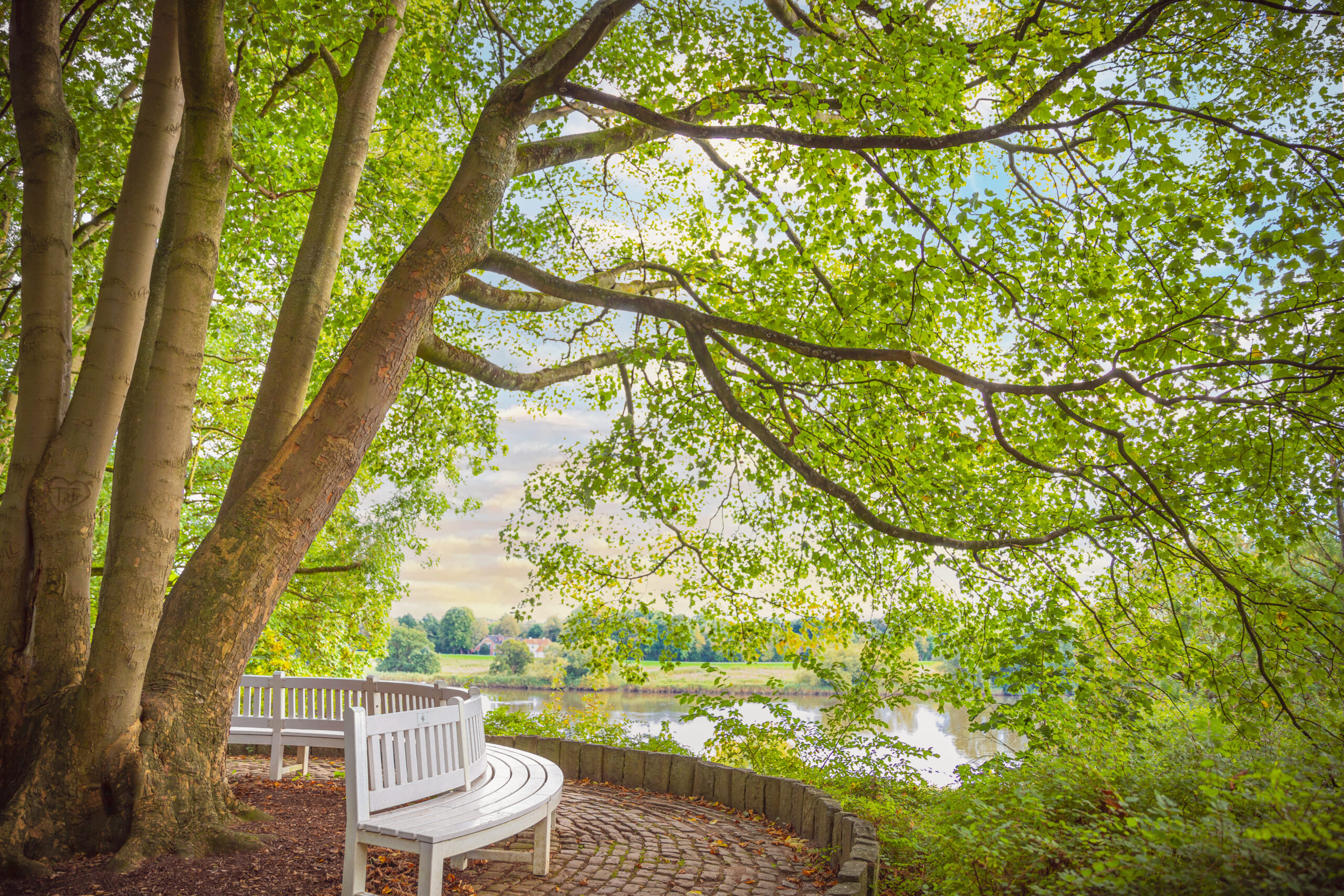 Der Stadtteilrundgang Lesum führt durch den idyllischen Knoops Park.