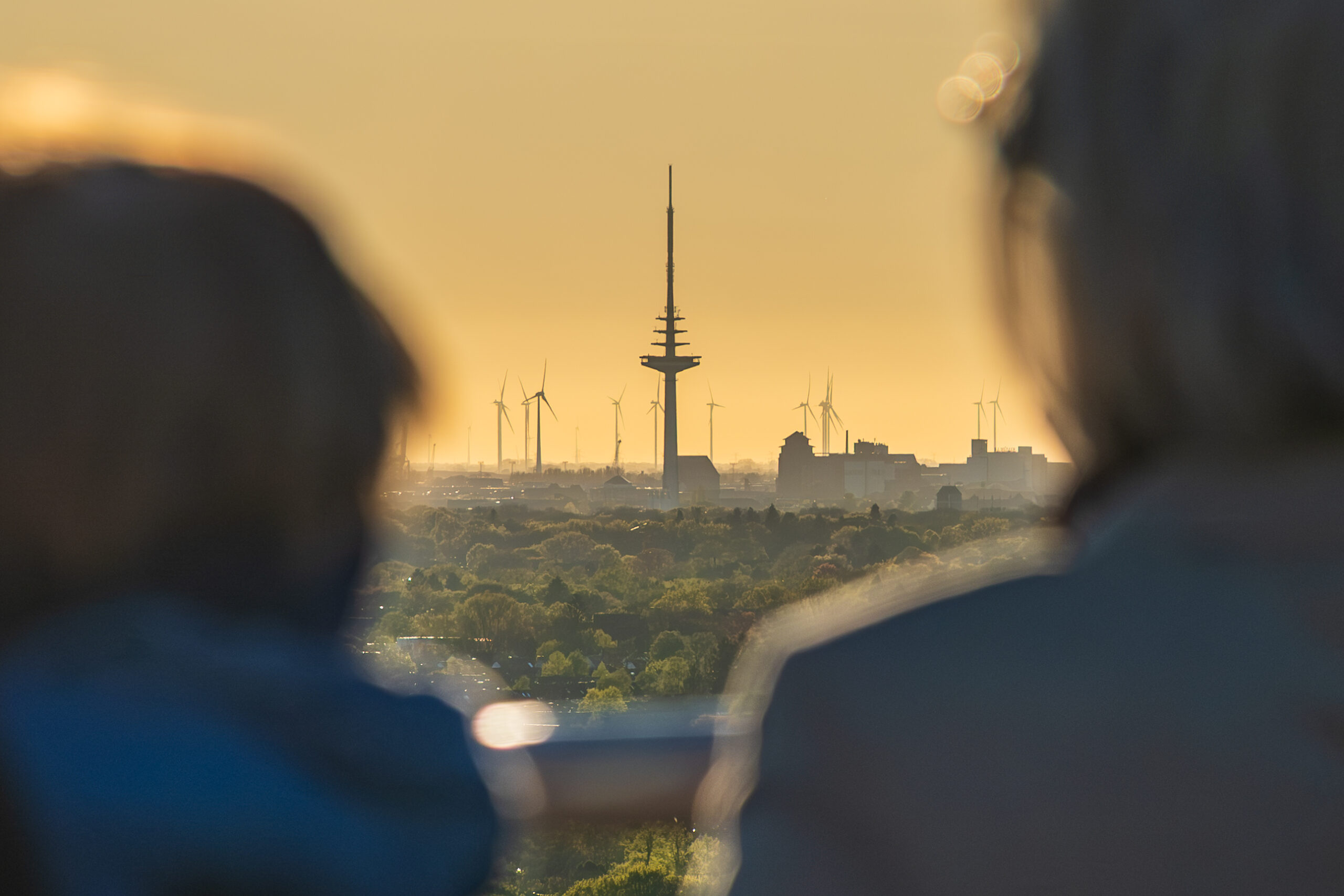 Aalto-Hochhaus in Bremen als Ziel einer architekturhistorischen Stadtführung - Dachterrasse